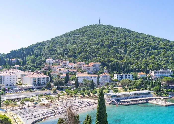 Brand New*city Centre Apart. Kirby